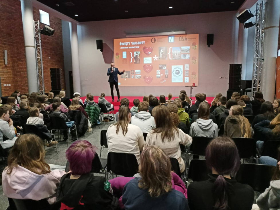 ŚWIĘTY WALENTY I HISTORIA WALENTYNEK