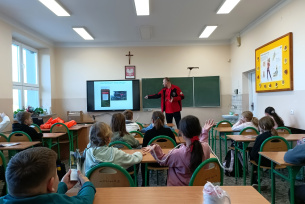 Prezentacja i konkurs wiedzy o regionie świętokrzyskim w Szkole Podstawowej im. Batalionów Chłopskich w Sadowiu