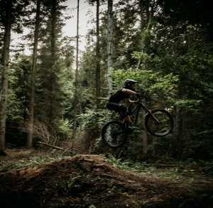 Jeleniowskie ścieżki – otwarcie singletracków w Paśmie Jeleniowskim