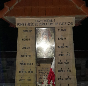 XLI Złaz Jesienny Szlakiem Pułkownika „Ponurego” Wykus 2024