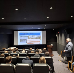 Sesja popularnonaukowa w 140. rocznicę doprowadzenia Drogi Żelaznej Iwangrodzko-Dąbrowskiej do Ostrowca