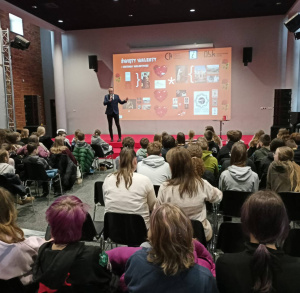 ŚWIĘTY WALENTY I HISTORIA WALENTYNEK